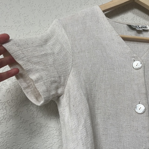 Vintage Fine Line Blouse Knit Button Down Cream Tan Size Small - Picture 4 of 11